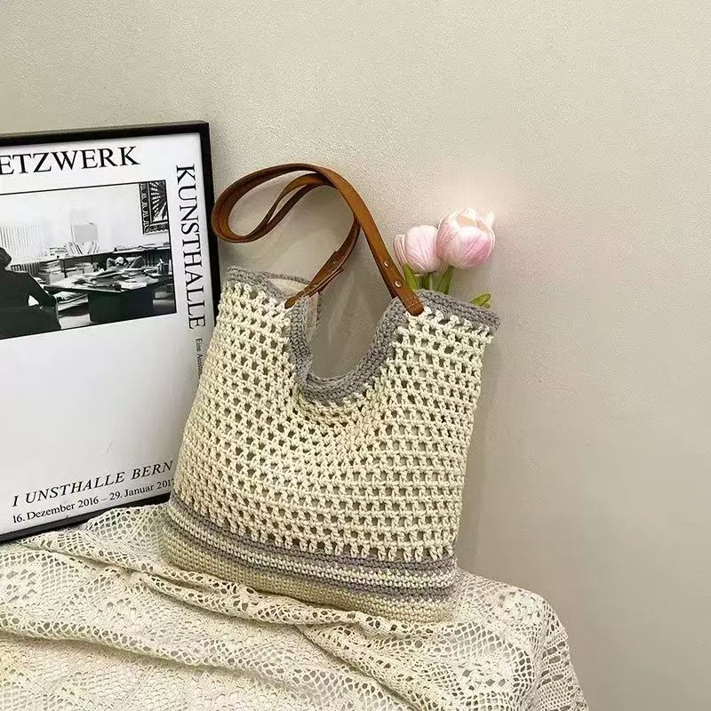 

Summer Women Hollow Out Weaving Straw Bag Large Capacity Knitted Vacation Beach Bag Female Casual Shopping Pouch Storage Handbag синий