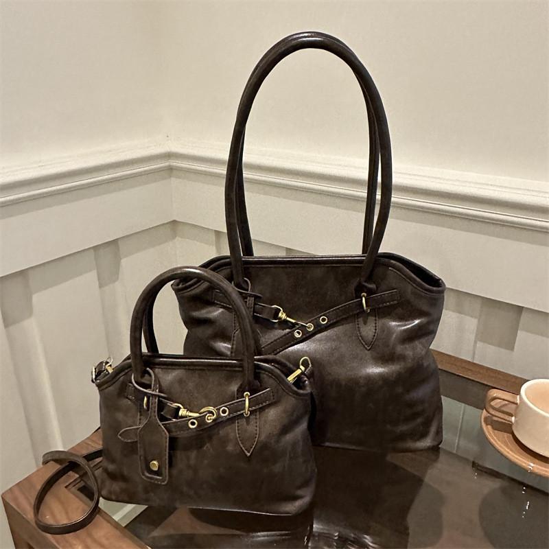 Stylish Vintage Large Capacity Womens Tote Bag Chic Shoulder Bag In Brown Red Colors
