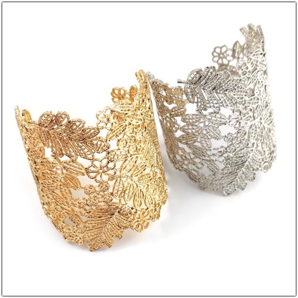 Elegantes Hohl-Armreif Legierung Übertriebenes Armband Retro Blattblumen-Armband für Damen