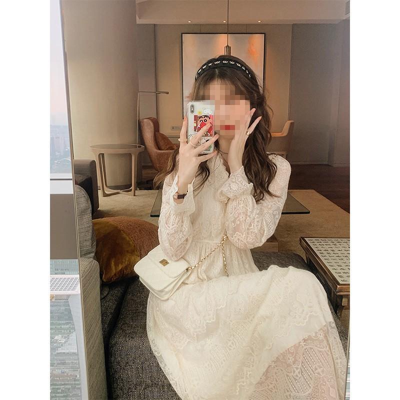 Early Fall High-end Temperament Goddess Model Clothes French Hepburn Style Long Dress White Lace Long-sleeved Dress Sub Plus Size