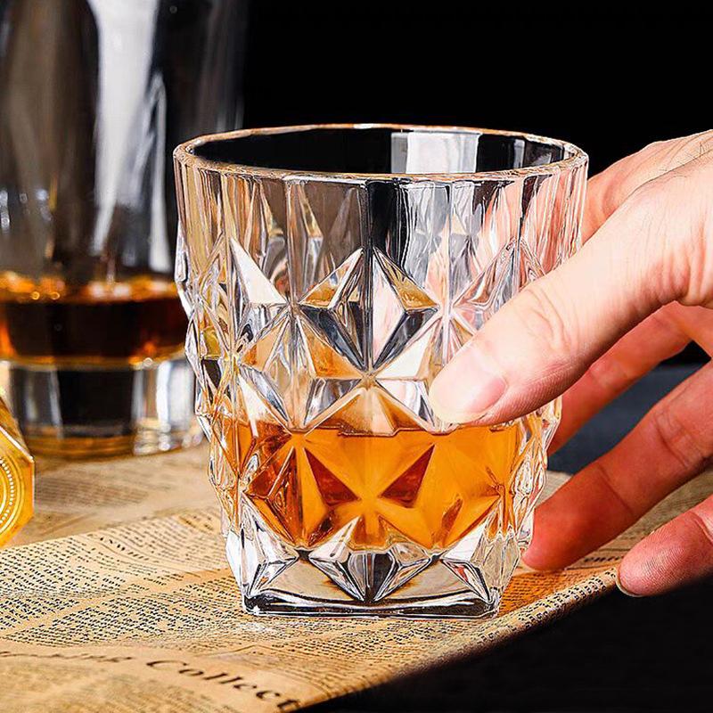 330ml Transparent Brandy Vodka Cocktail Scotch Bourbon Cups Diamond Carved Whiskey Glass Household Creative Drinkware Water Mug
