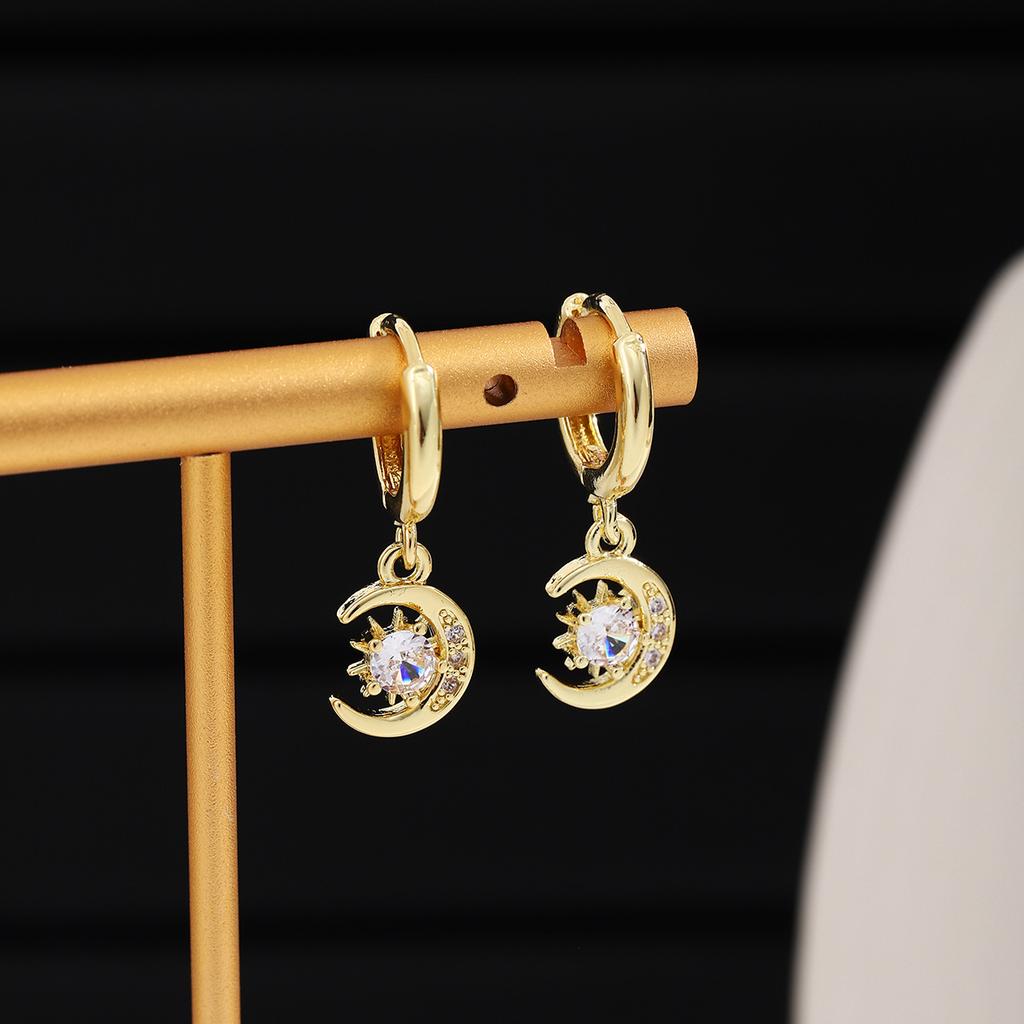 Personnalité Haut de Gamme Creux Super Brillant Boucle d'Oreille Couleur Or Dauphin Cœur Papillon Couronne Lune Pendants d'Oreille Zircon de Luxe