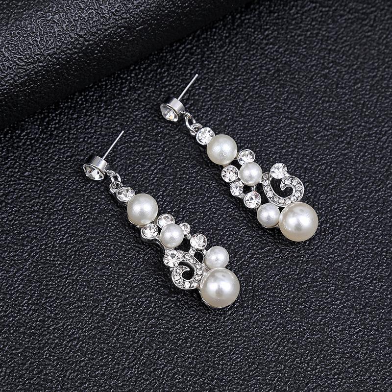 3ks Módní Euroamerická Květinová Zirkonová Sada Pokovený Náhrdelník Náušnice Vintage Inspirované Svatební Doplňky pro Ženy