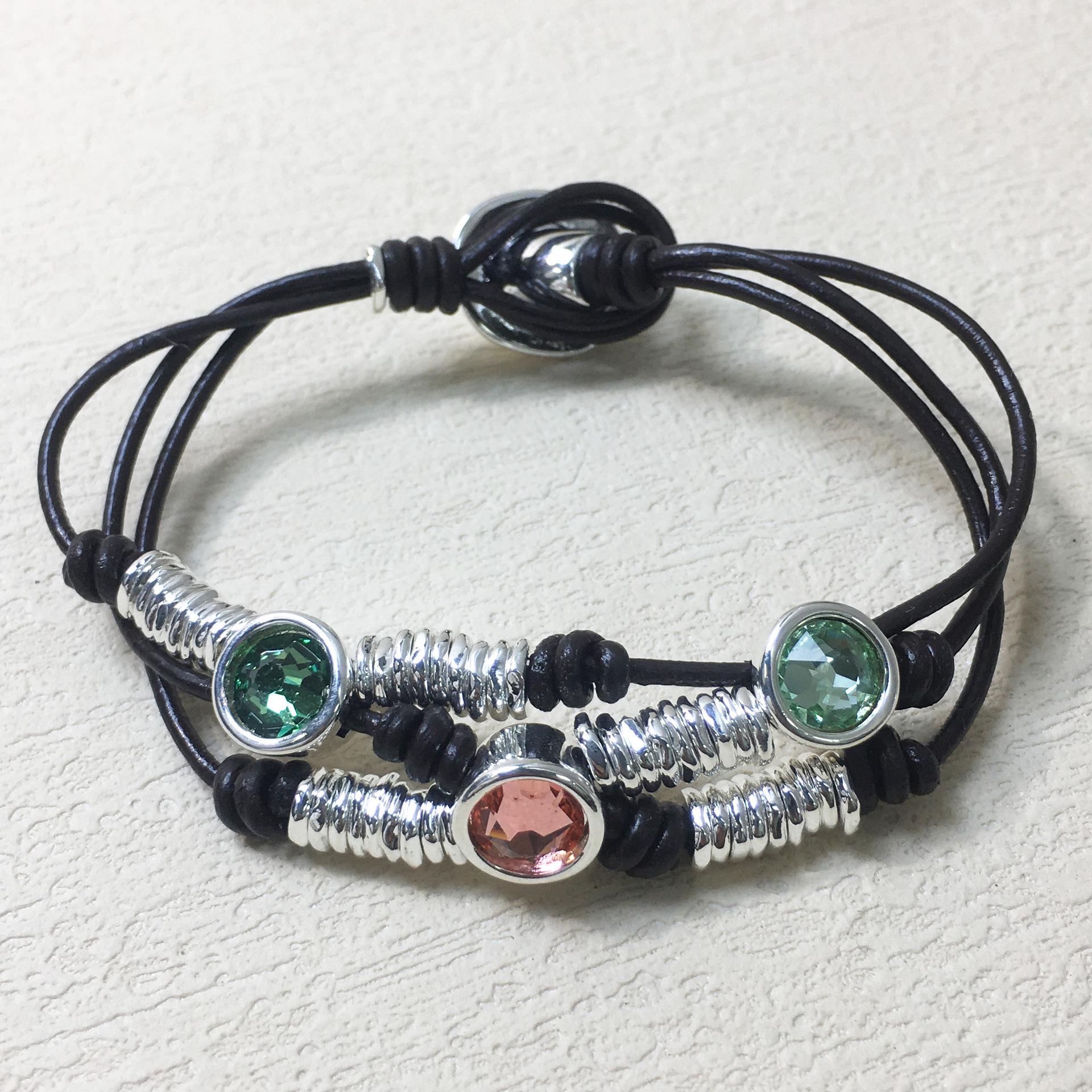 UNOde50 2023 Exquisite Gem Geometry Luxury Bracelet for Women