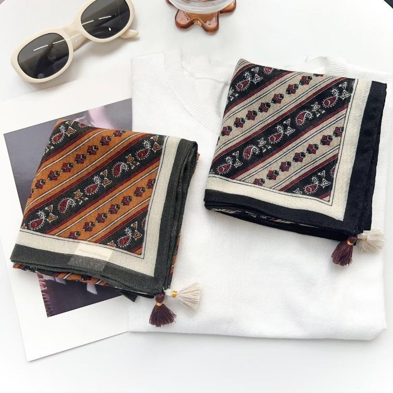 Women Luxury Old Money Style Tassel Decorated Square Neck Scarf For Daily Commute