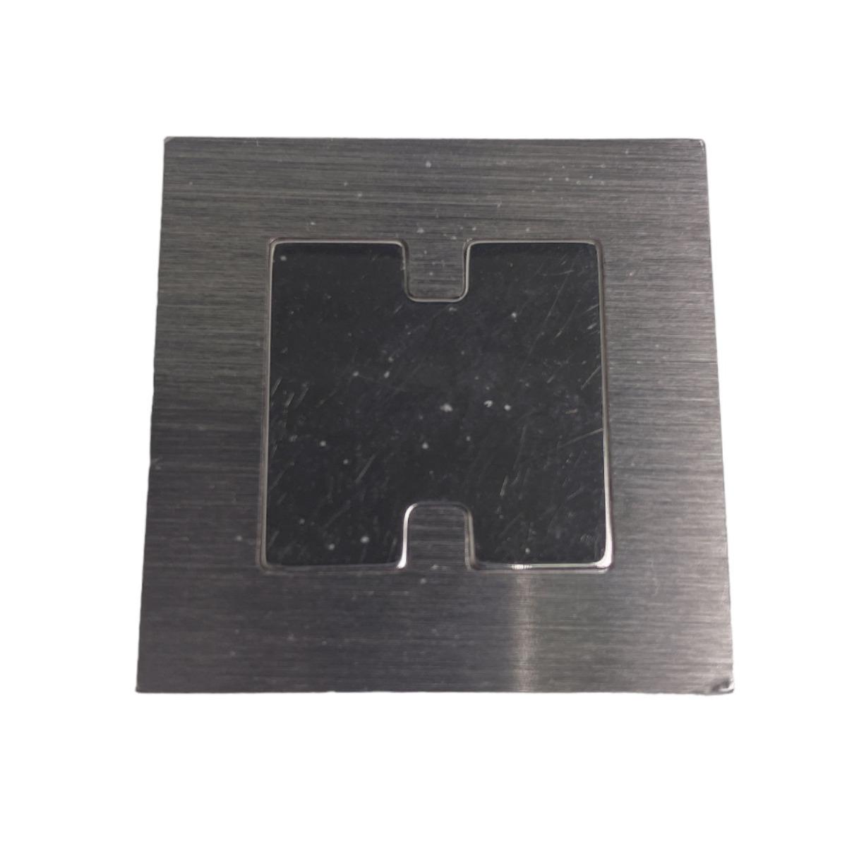 

HERMES Подставка для фото Подставка для карточек Другие модные товары металл Серебристый унисекс Б/у