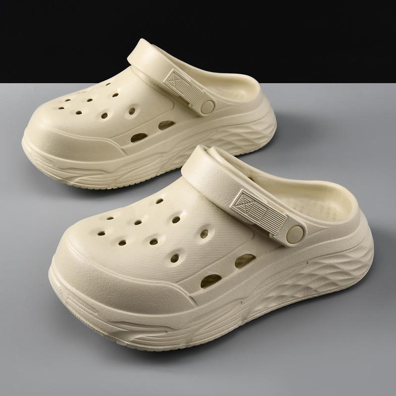 Summer hole shoes men's non-slip beach outdoor thick-soled bag head fashion versatile manufacturer