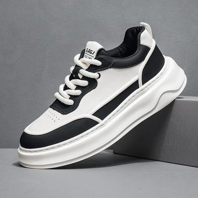 Europäische Neue Schuhe für Herren Echtes Leder Lässige Plateauschuhe Mode Flache Skateboard-Schuhe Schnür-Sneaker