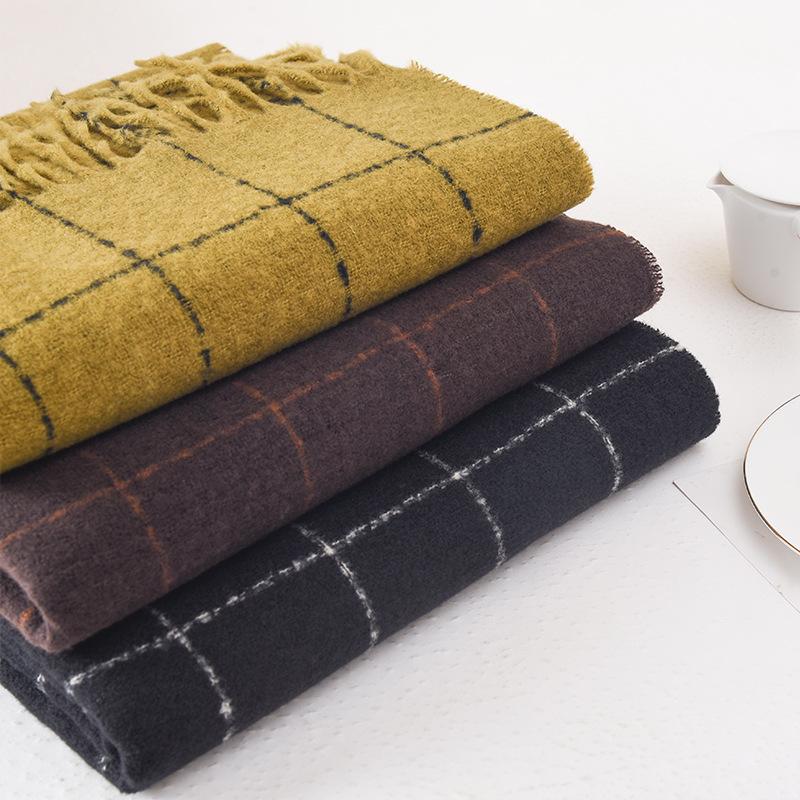 

Line scarf women s winter high-end plaid shawl 2025 new versatile fashion scarf double-sided thickening темно-синього кольору