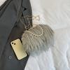 Geantă Satchel Elegantă din Blană Artificială cu Mâner de Perle Geantă de Seară Pufoasă și Moale Portofel de Damă la Modă Geantă de Mână Culoare Solidă cu Închidere Tip Kiss