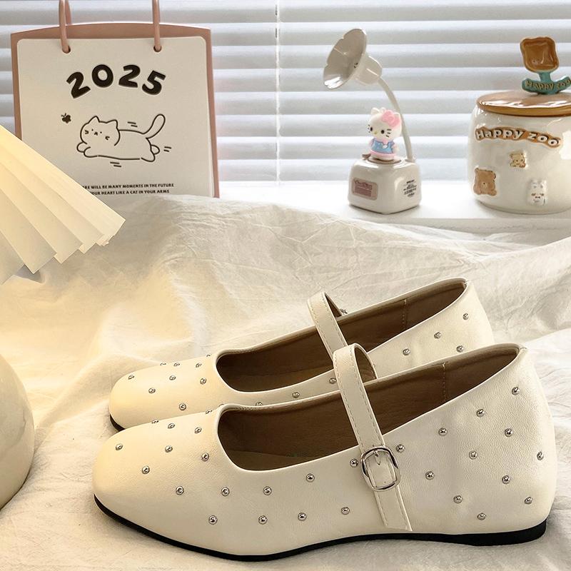 Fashion Shallow Mouth Shoes Woman Flats Clogs Platform Rivets Studs Increas Height Autumn Dress Creepers Retro Summer Fall Ballerinas Ma