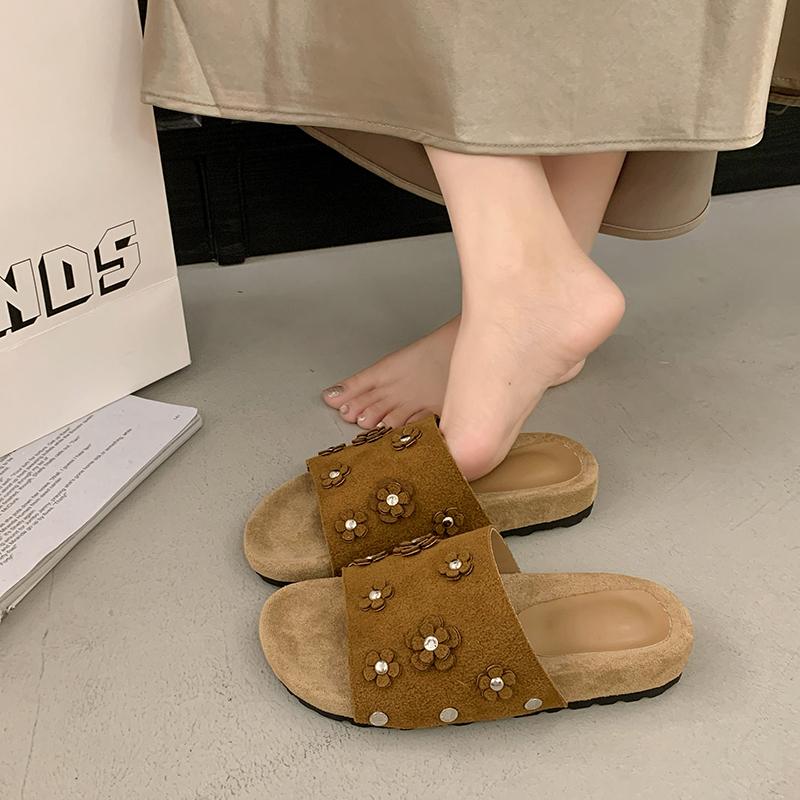 Fashion 2025 New Flower Women Slippers Flats Shoes Walking Dress Women Sandals Summer Retro Flip Flops Designer Fashion Shoes