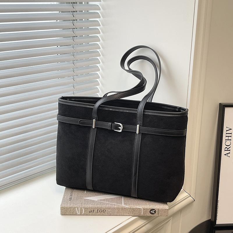 Fashion bag women's new large-capacity tote bag casual retro fashion commuter shoulder bag