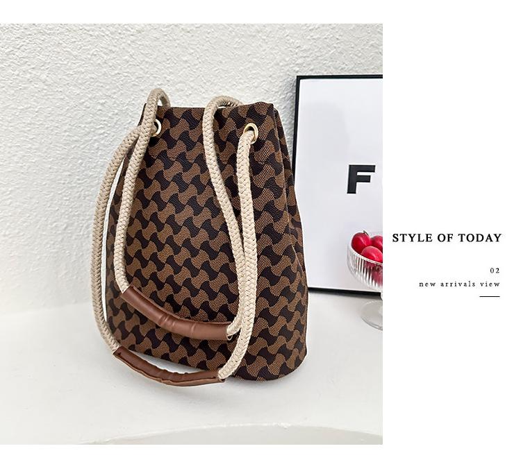 

Французская ретро мода пресбиопия сумка-ведро новая большая вместимость тоут женская сумка повседневная дорожная на плечо сумка-мессенджер коричневый