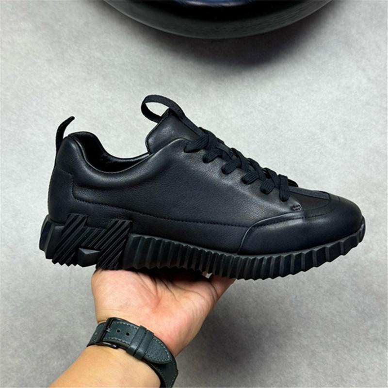 High-end Men Love Home Fashion Casual Sports Board Shoes Breathable White Shoes Men's Shoes