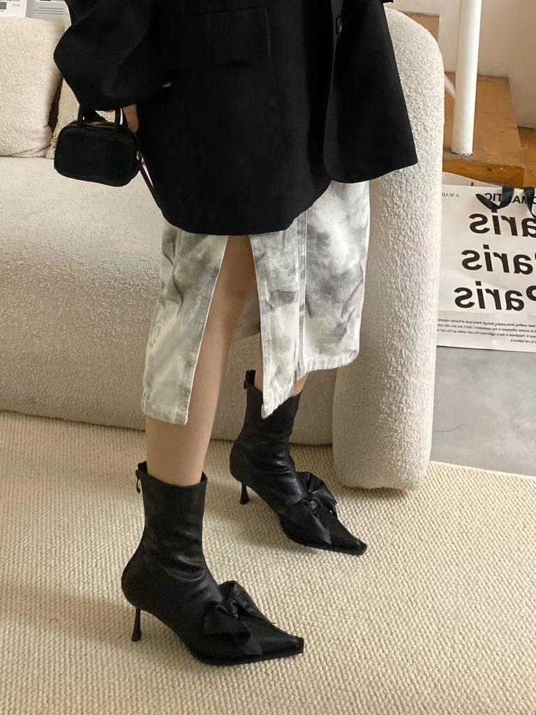 fashion Big Cute Bow Women Ankle Boots Black White Women SHort Sock Botas Thin High Heels Back Zipper Winter Autumn Chelsea Boots 35-39