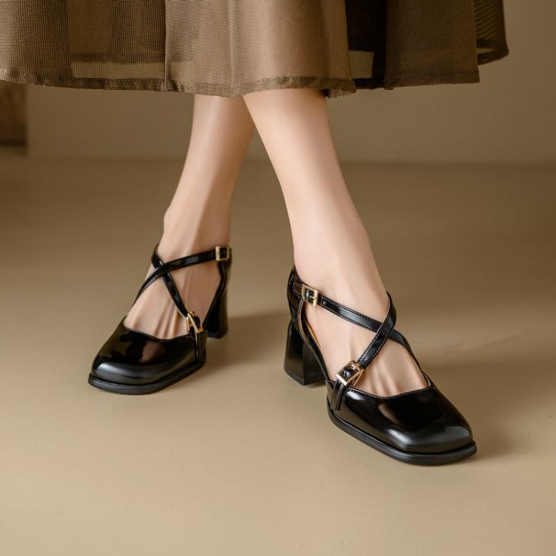 Neue Sommer hohe Sandalen lässige Damen Römersandalen Gummi weiche Sohle Schnalle dicke Sohle hoher Absatz Blockabsatz runde Spitze