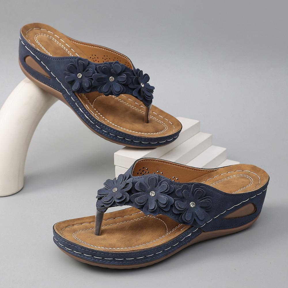 Women's Fashion Slip-On Flip Flops, Floral Decor Flat Sandals, Comfort PU Sole Casual Shoes for All Seasons