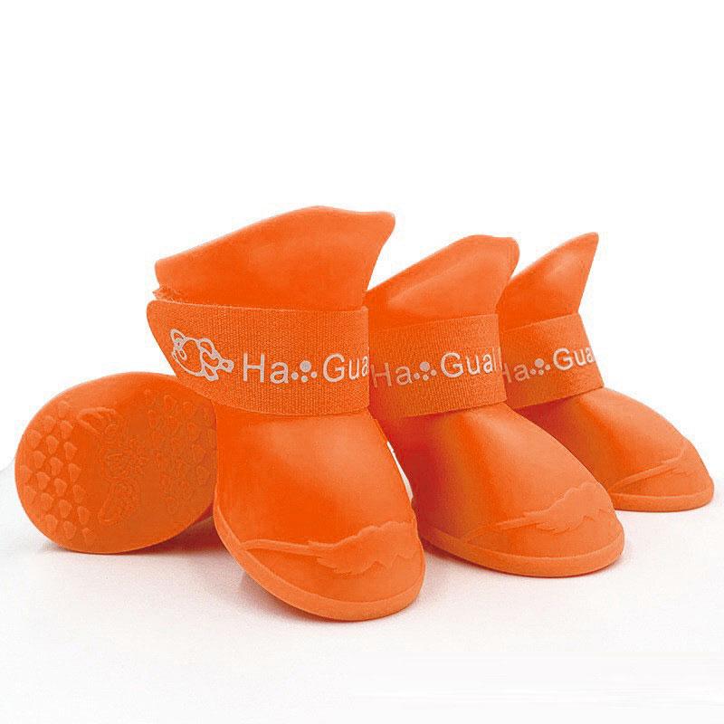 

4Pcs Four Legs Waterproof Silicone Anti Slip Pet Shoes Wear-resistant Rain Shoes Soft Sole Jelly Color M