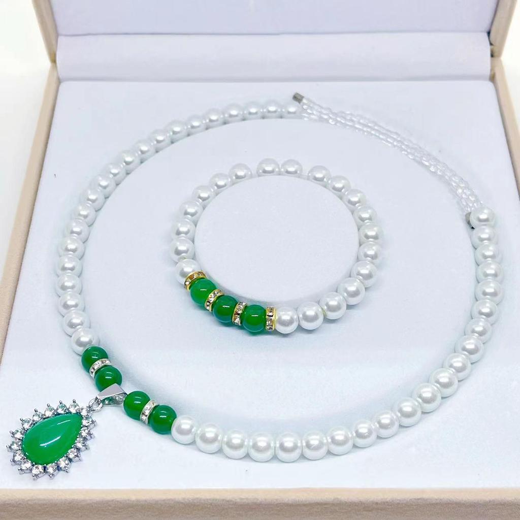 Mother's Chain Imitation Pearl & Rhinestone Necklace Set with Green Chalcedony - Perfect Mother's Day Gift