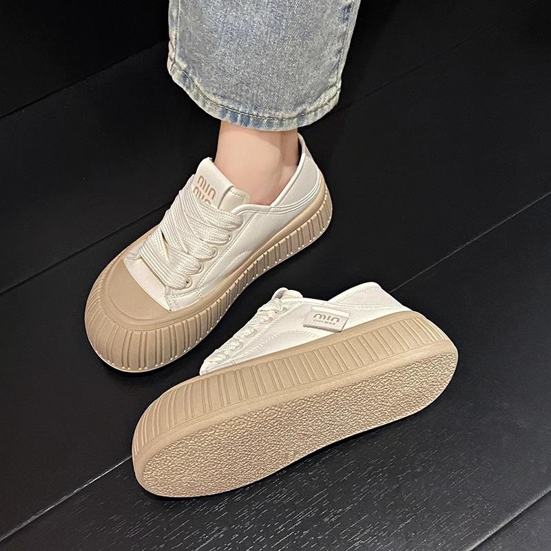 New muffin thick-soled little white shoes women's versatile niche board shoes women's 2025 popular spring and autumn height increase casual sports s