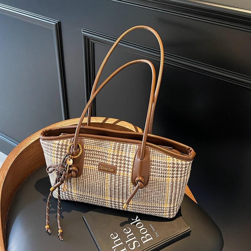 

Повседневная сумка большой вместимости для поездок на работу, женская новая осенне-зимняя универсальная на плечо, под мышку, портативная сумка-тоут