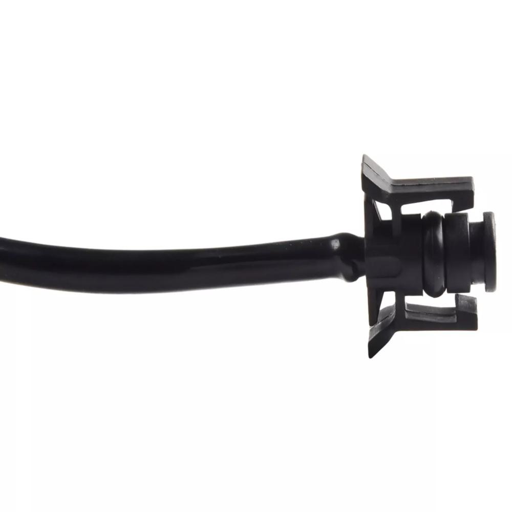 Radiator Top Overflow Hose For Land Rover Range Rover Evoque LR024251