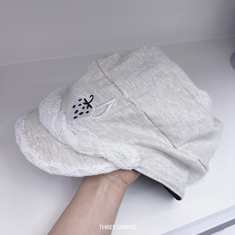 Fashionable Embroidered Duckbill Cap With Wide Brim For Summer Sun Protection