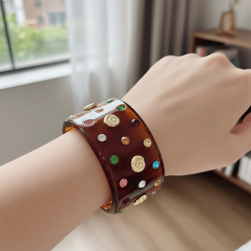 Exaggerated Shell Bracelets Resin Open Bracelet Vintage Beach Rhinestone Bangle  Girls Accessories