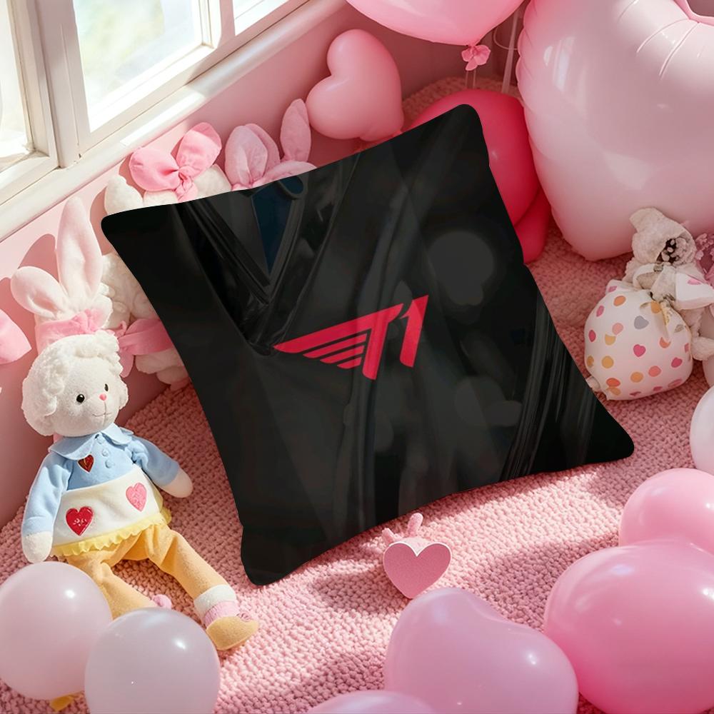 

Strongest F-Faker Pillow Case Soft Plush Fabric Double-Sided Printed Cushion Cover Warm Winter Sofa Pillow Case 30cmx30cm