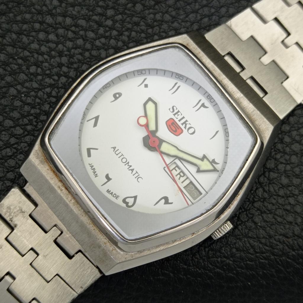 GENUINE VINTAGE SEIKO 5 AUTOMATIC 6119C JAPAN MENS WHITE DIAL WATCH A702463-5 R124-a702463