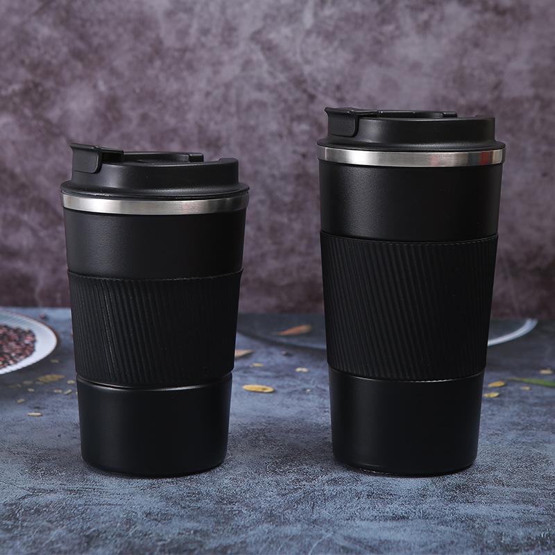 Large Capacity Stainless Steel Vacuum Cup with Silicone Cover for Office Tea Outdoor Sports Portable Coffee Cup