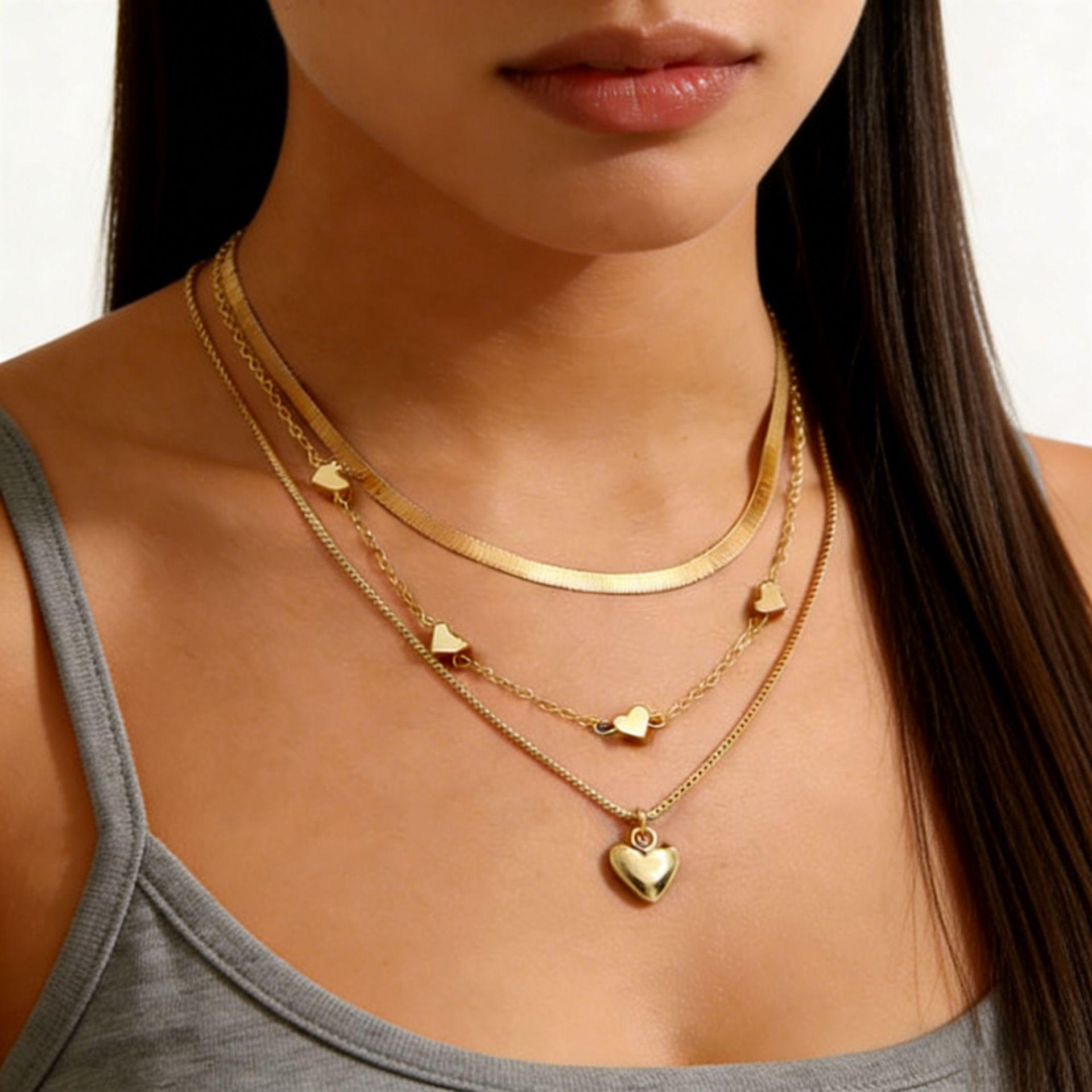 Элегантное Многослойное Сердечное Ожерелье: Стильная европейская и американская дизайнерская цепочка на ключицы