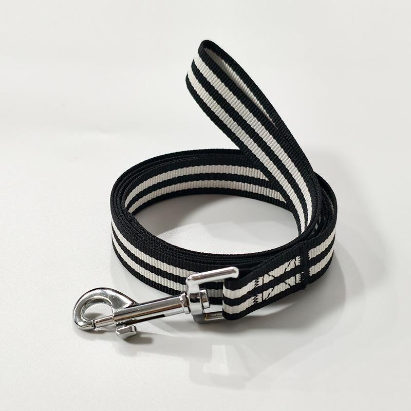 Pet polyester leash network yarn dog leash Golden Retriever Labrador medium and large dog out walking dog leash