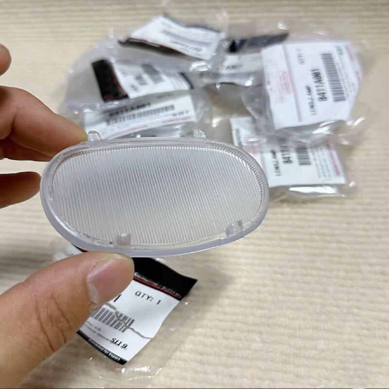 For Mitsubishi Pajero L200 Triton Door lampshade Ttrim Light Lamp 8411A001 8411A005