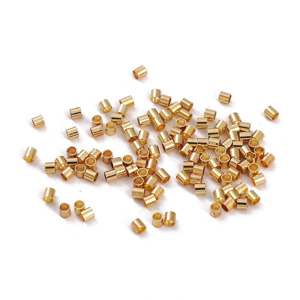 

Сохраняющие цвет медные бусины в форме сплющенного цилиндра с наполнением 14-каратным золотом для изготовления браслетов и ожерелий своими руками.