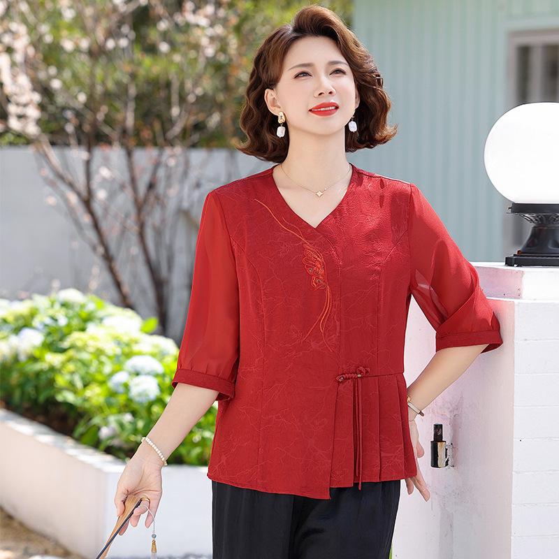 

Summer 2026 New Chinese Style T-shirt for Middle-aged and Elderly Women - Happy Mother s Special with Gauze Sleeves, Heavy National Style 5XL червоний