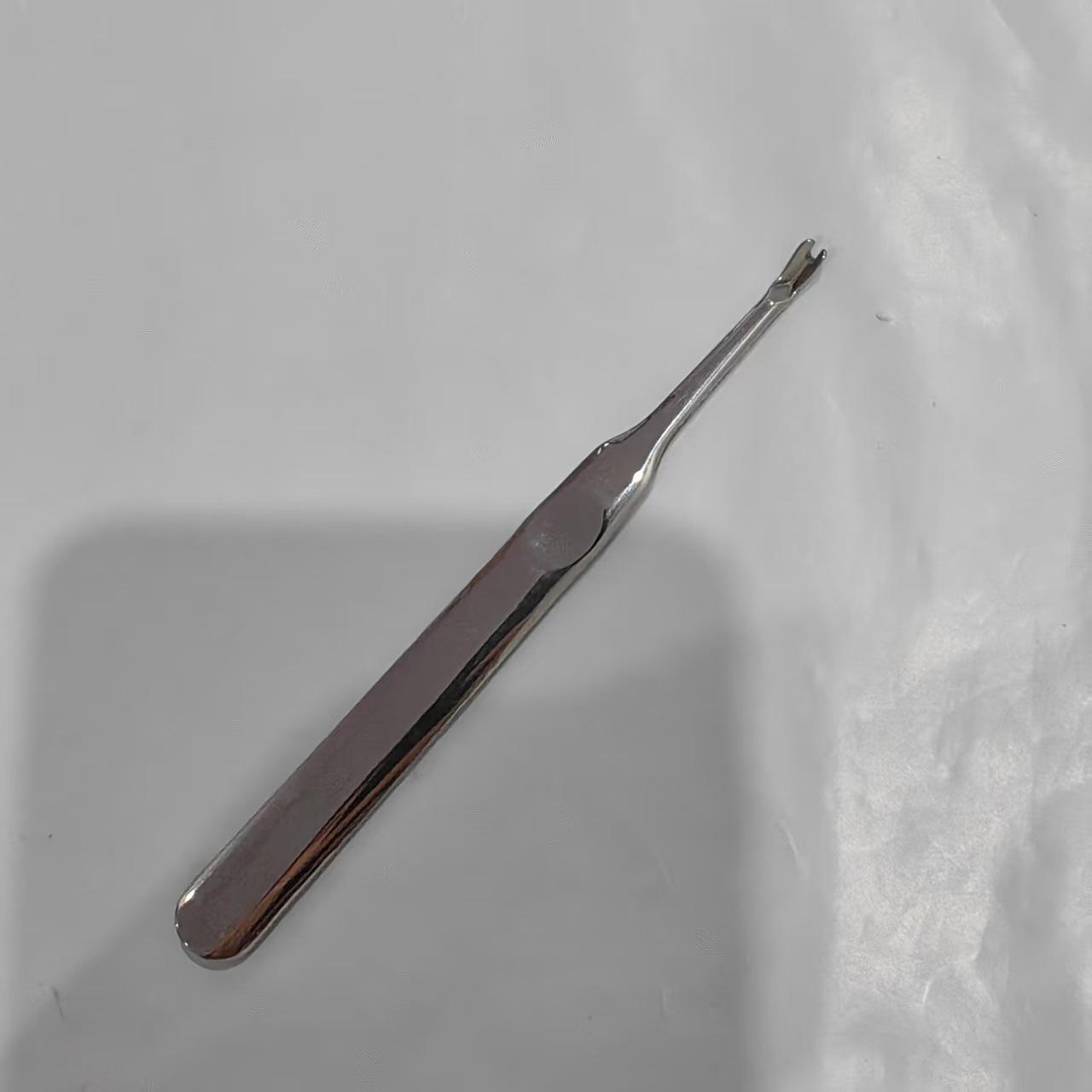 Stainless Steel Cuticle Fork and Pusher, V-Shaped Hangnail & Dead Skin Remover.