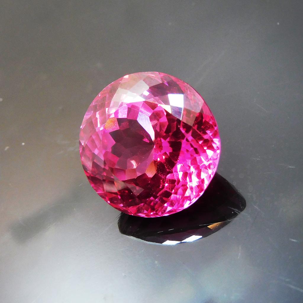 Brillanter ZERTIFIZIERTER Natürlicher 25,35 Karat Rosa Rubin Rundschliff Loser Edelstein