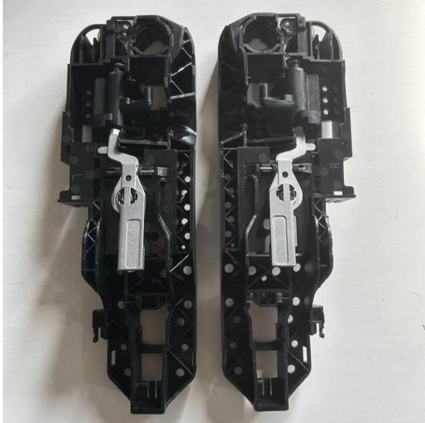 

Renault Wind/Grand Wind База ручки двери низкая комплектация 806070069R/806060078R Left