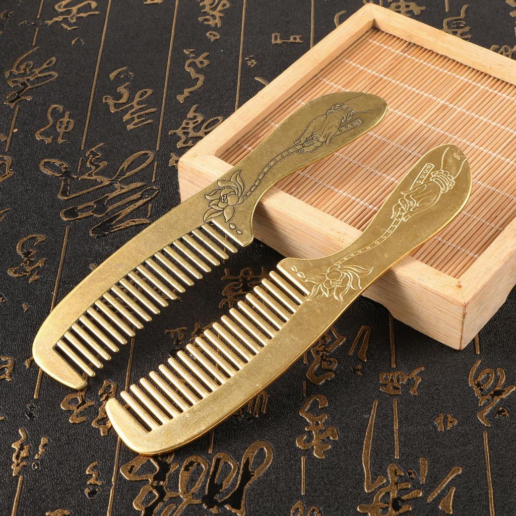 Handgefertigte Vintage-Kämme aus Messing, Antike Chinesische Kupferkämme, Schminktischornamente und -dekorationen, Exquisite Sammlerstücke
