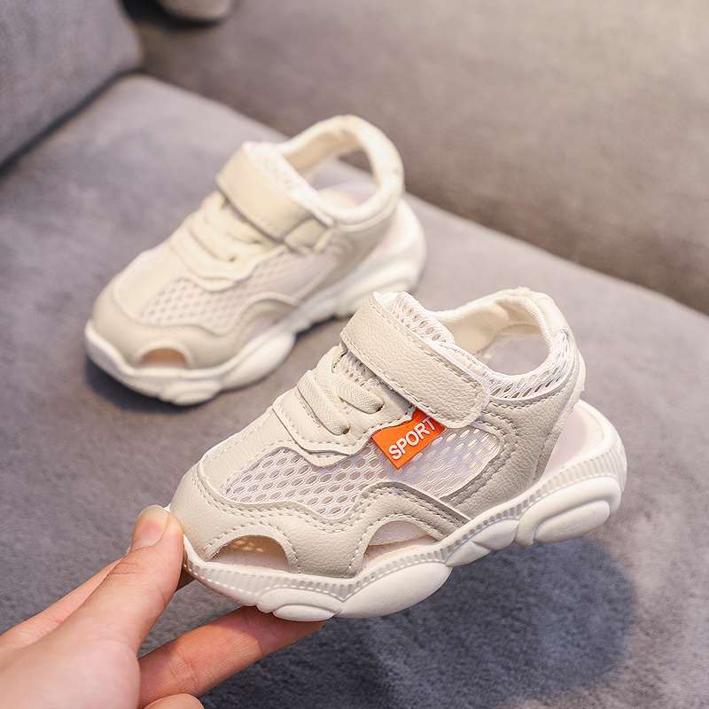 Summer new half sandals children's dad shoes bear shoes boys little white shoes girls hollow sports shoes medium children