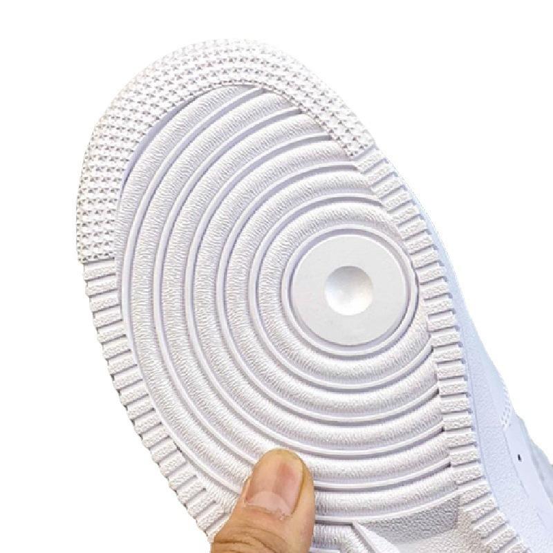 Zapatos de hombre clásicos bajos blanco puro Air Force No. 1 zapatos de  tabla AF1 versión alta a través de zapatos blancos de trigo Macaron comprar  a buen precio — entrega gratuita,