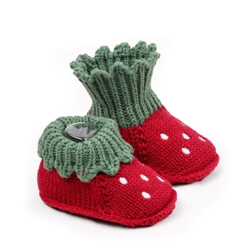 1 Pair Cartoon Pattern Knitted Baby Shoes Anti-slip Design Newborn Booties for 0-3 Months Baby