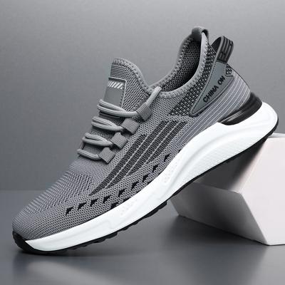 Scarpe da uomo primaverili nuova versione coreana traspiranti suola morbida scarpe casual da skateboard scarpe sportive tendenza giovanile scarpe fly-woven