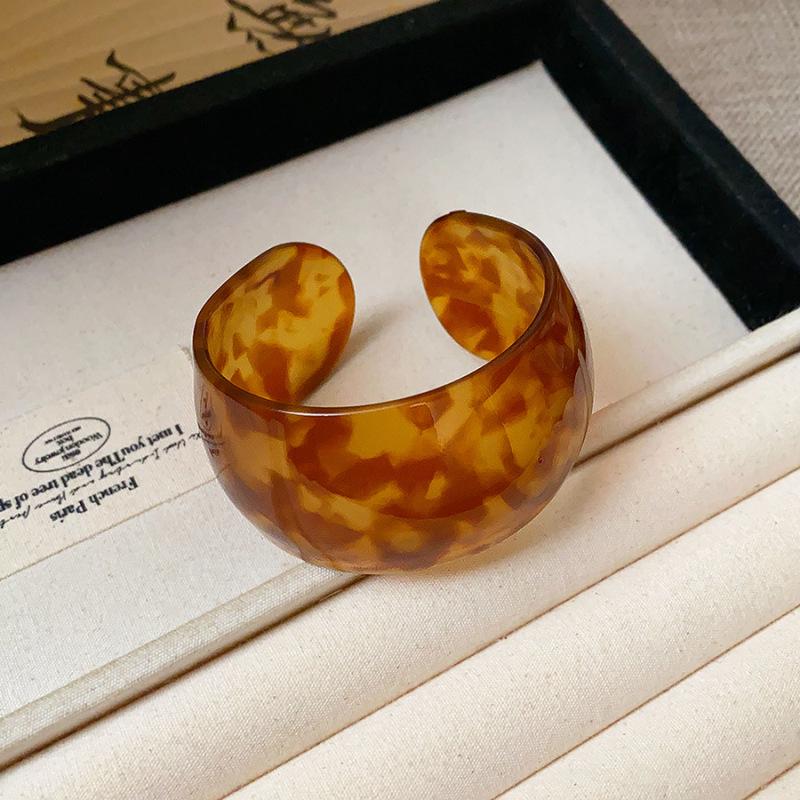 Colorful Acetate Open Bangle: Exaggerated Light Luxury Bracelet for Women