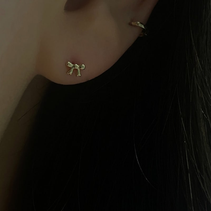 MARQUEMENT 10k 14k Mini Ribbon Piercing