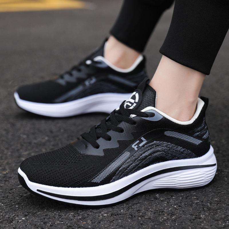 Men's shoes new spring breathable thin mesh shoes fashion casual fly-woven sports trendy shoes lightweight running shoes casual shoes
