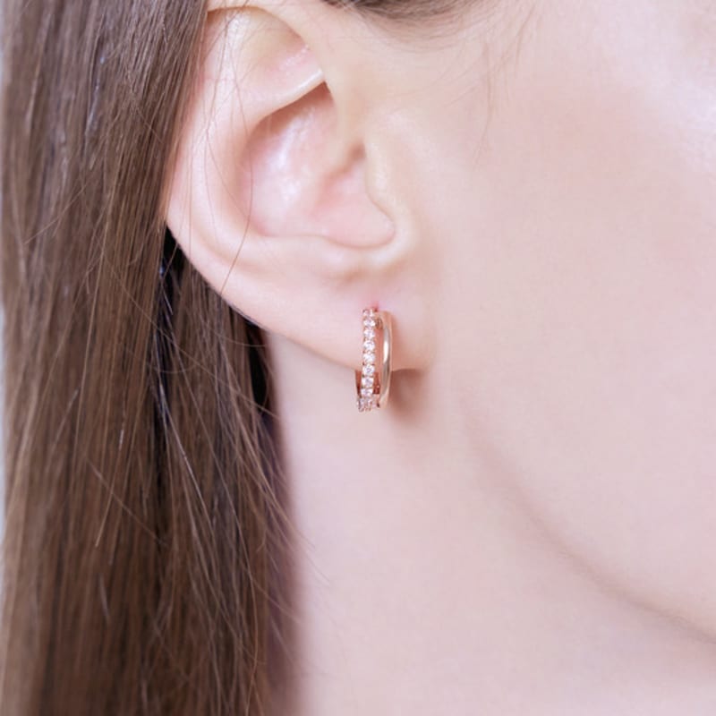 ELLE Jewelry 14K Outsider One-Touch Earrings (Gold Pin) ELGPEE435