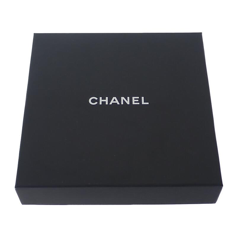 Chanel AB1368 Brooch Gold Metal Women